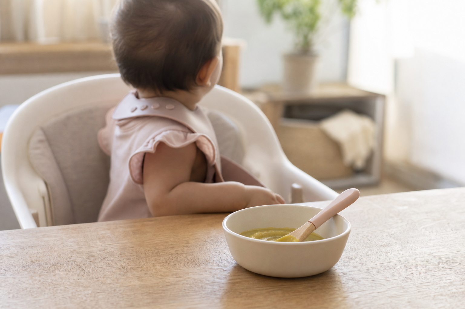 L’alimentation de bébé à 6 mois commence en douceur
